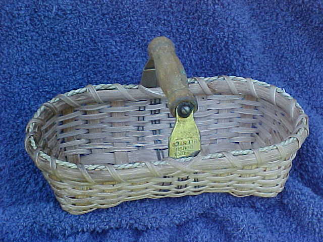 primitive baskets